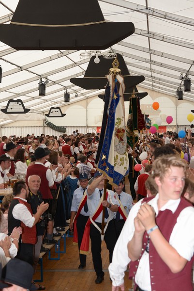 n_Fahneneinzug Bild-013 - DSC_3257.jpg